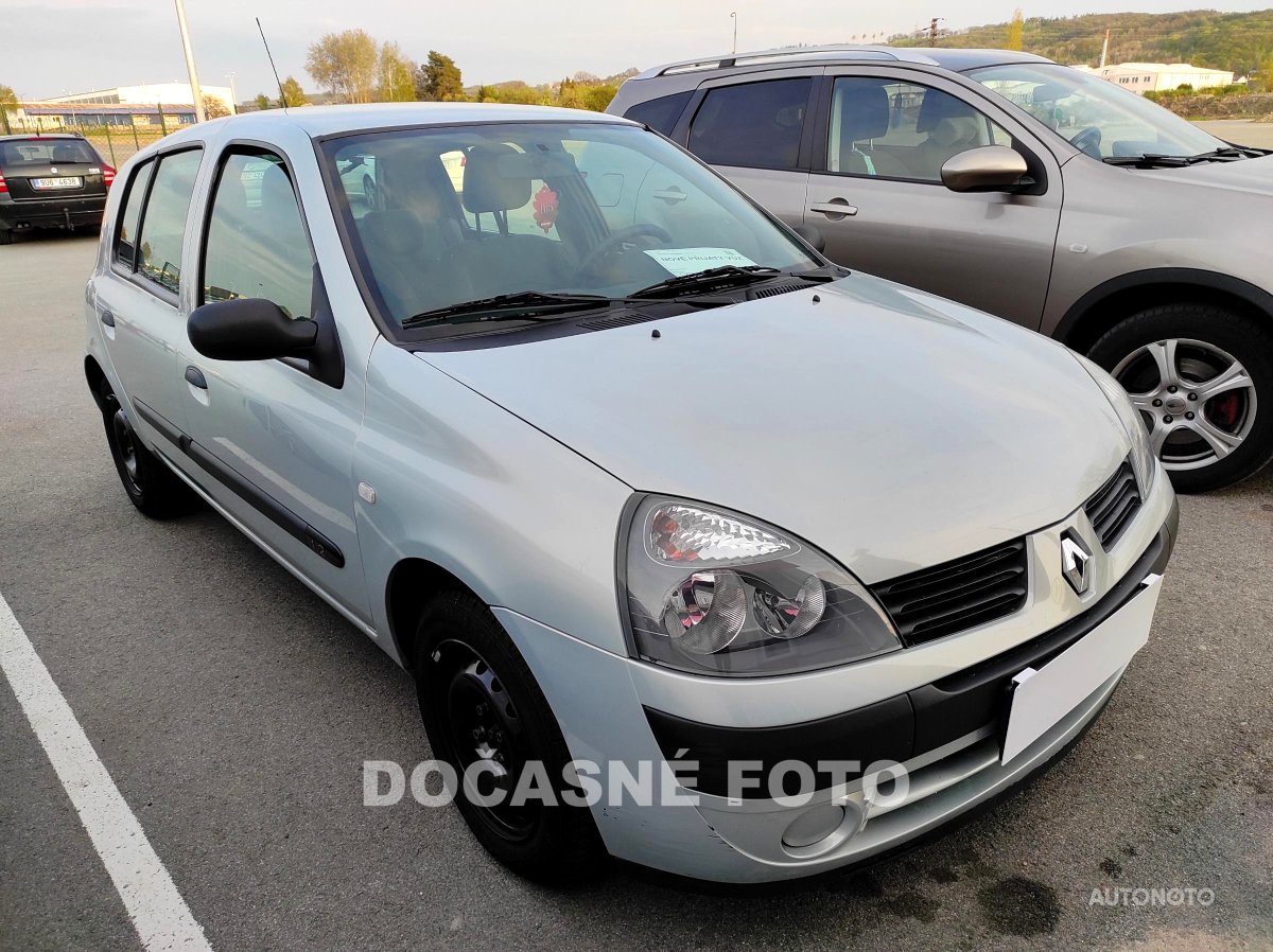 Renault Clio, 2004 - celkový pohled