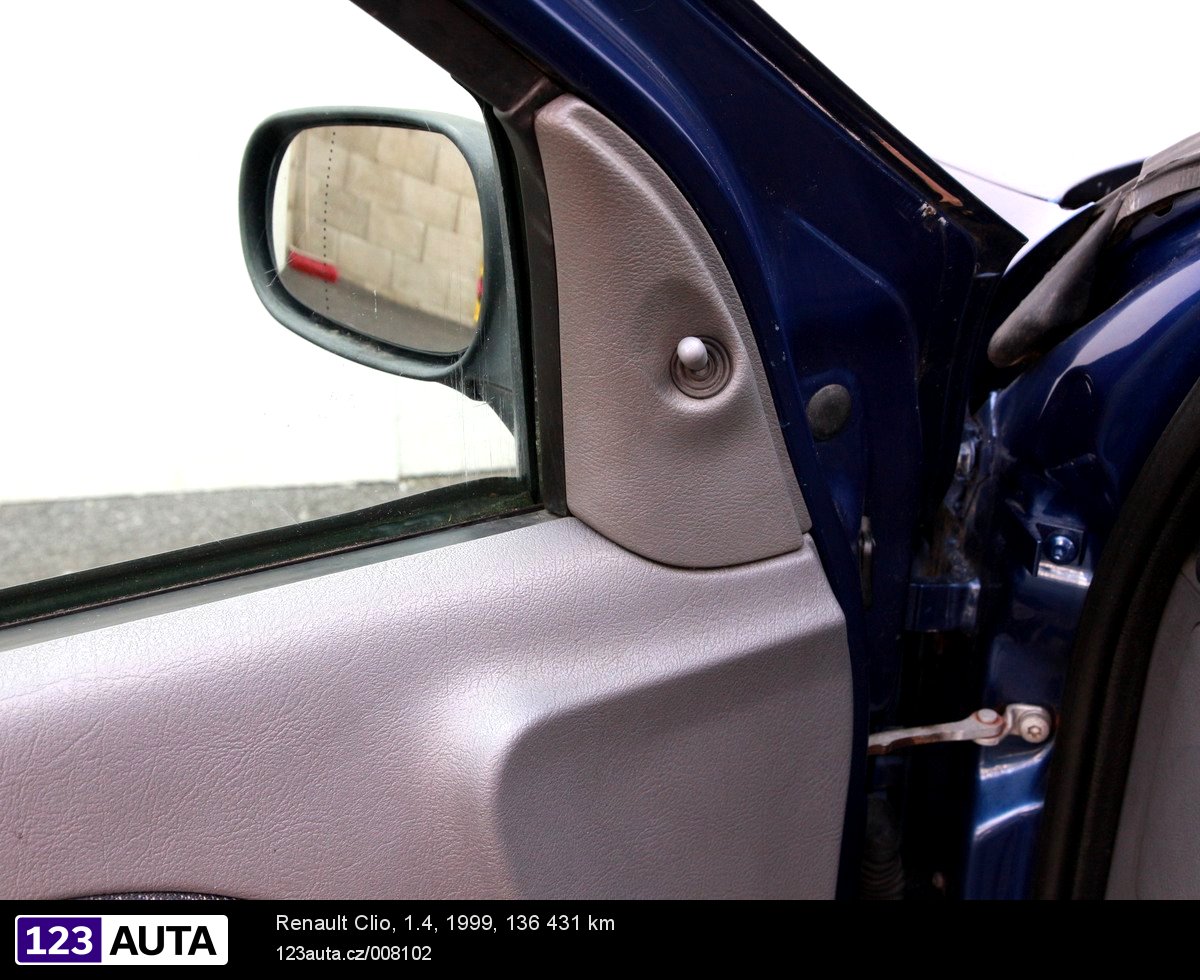 Renault Clio, 1999 - pohled č. 19