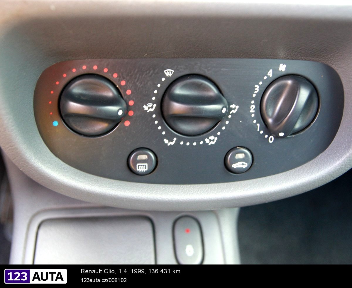 Renault Clio, 1999 - pohled č. 22