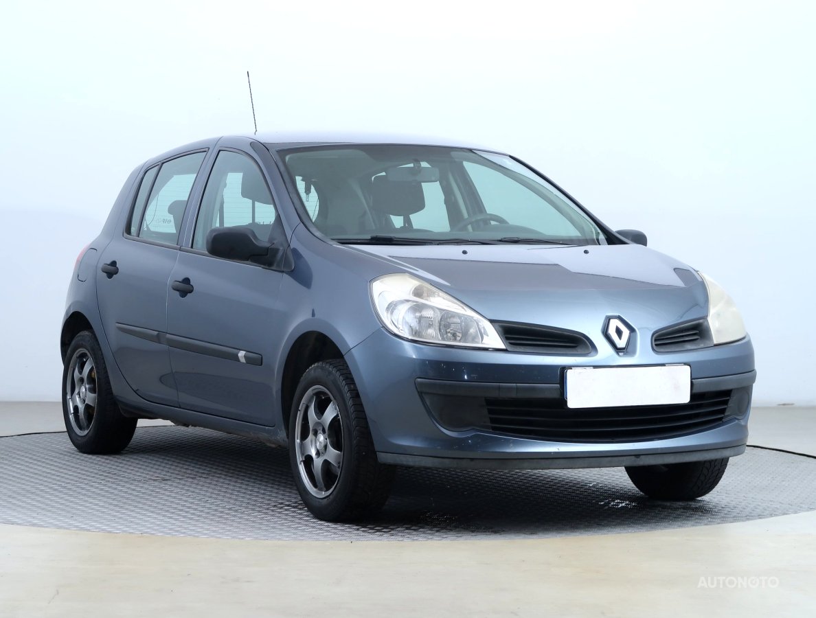 Renault Clio, 2006 - celkový pohled