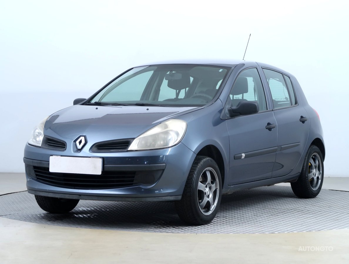 Renault Clio, 2006 - pohled č. 3