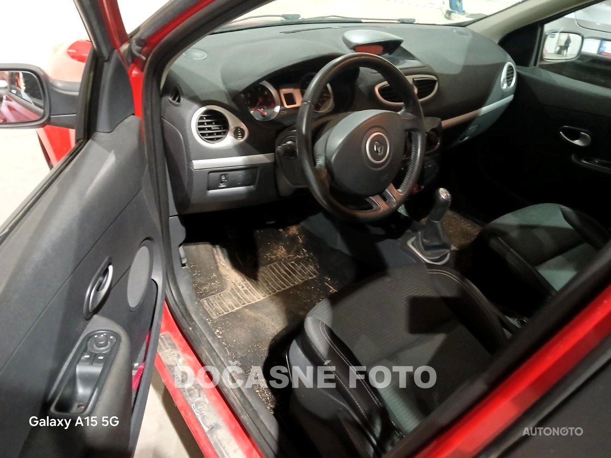 Renault Clio, 2012 - pohled č. 3