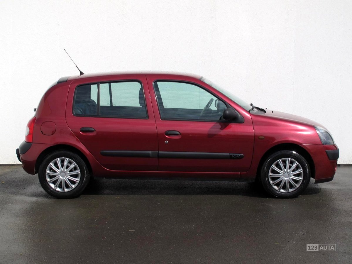 Renault Clio, 2002 - pohled č. 8