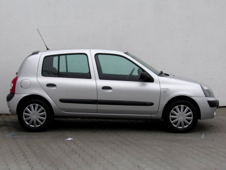 Renault Clio, 2006 - pohled č. 4