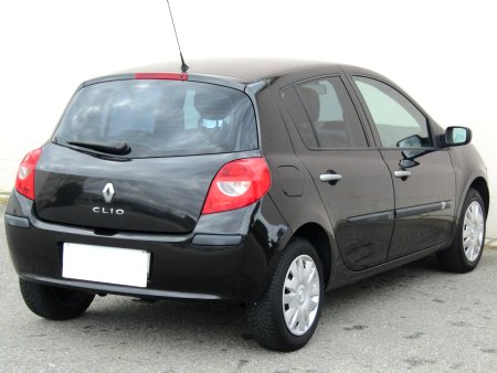 Renault Clio, 2008 - pohled č. 5
