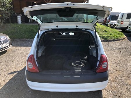 Renault Clio, 2002 - pohled č. 8