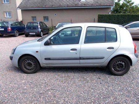 Renault Clio, 2001 - pohled č. 2