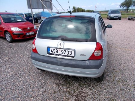 Renault Clio, 2001 - pohled č. 3