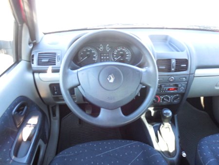 Renault Clio, 2003 - pohled č. 11