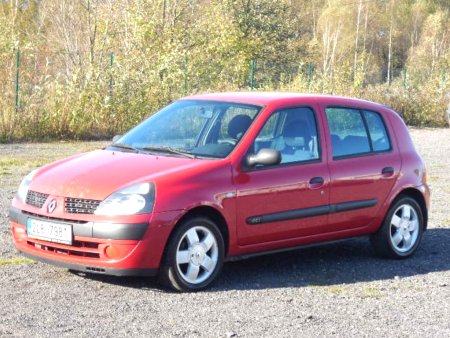 Renault Clio, 2003 - pohled č. 3