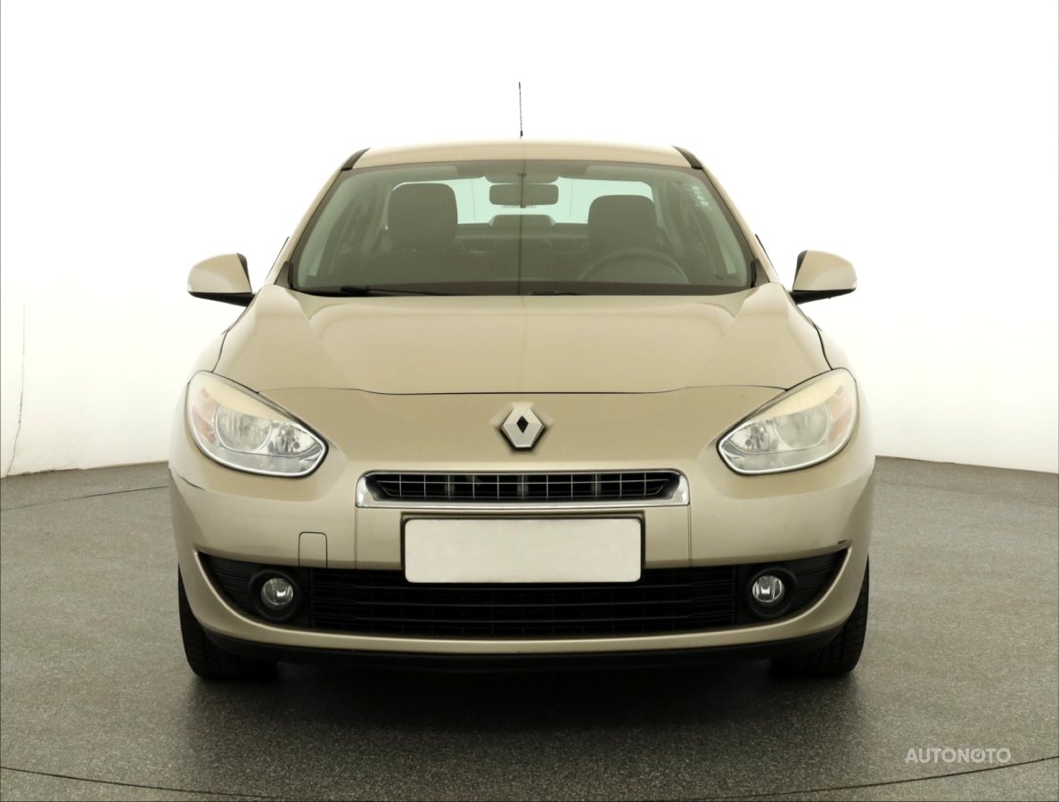 Renault Fluence, 2010 - pohled č. 2