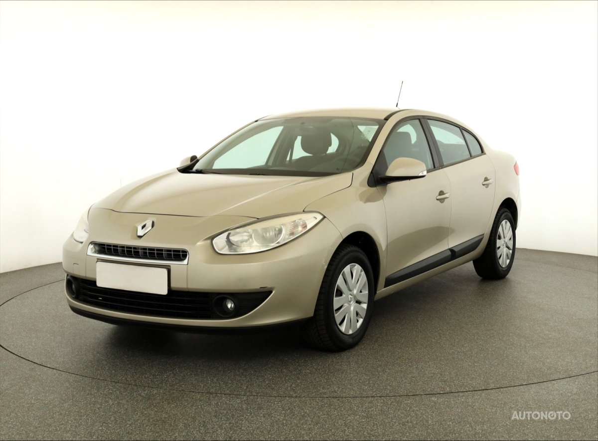 Renault Fluence, 2010 - pohled č. 3