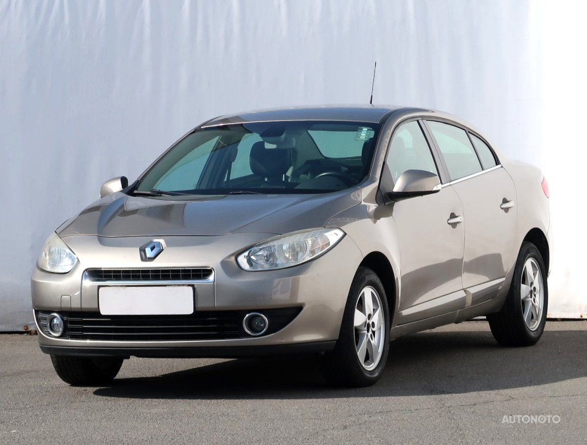 Renault Fluence, 2010 - pohled č. 3