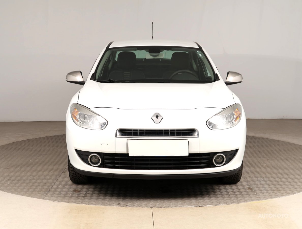 Renault Fluence, 2011 - pohled č. 2