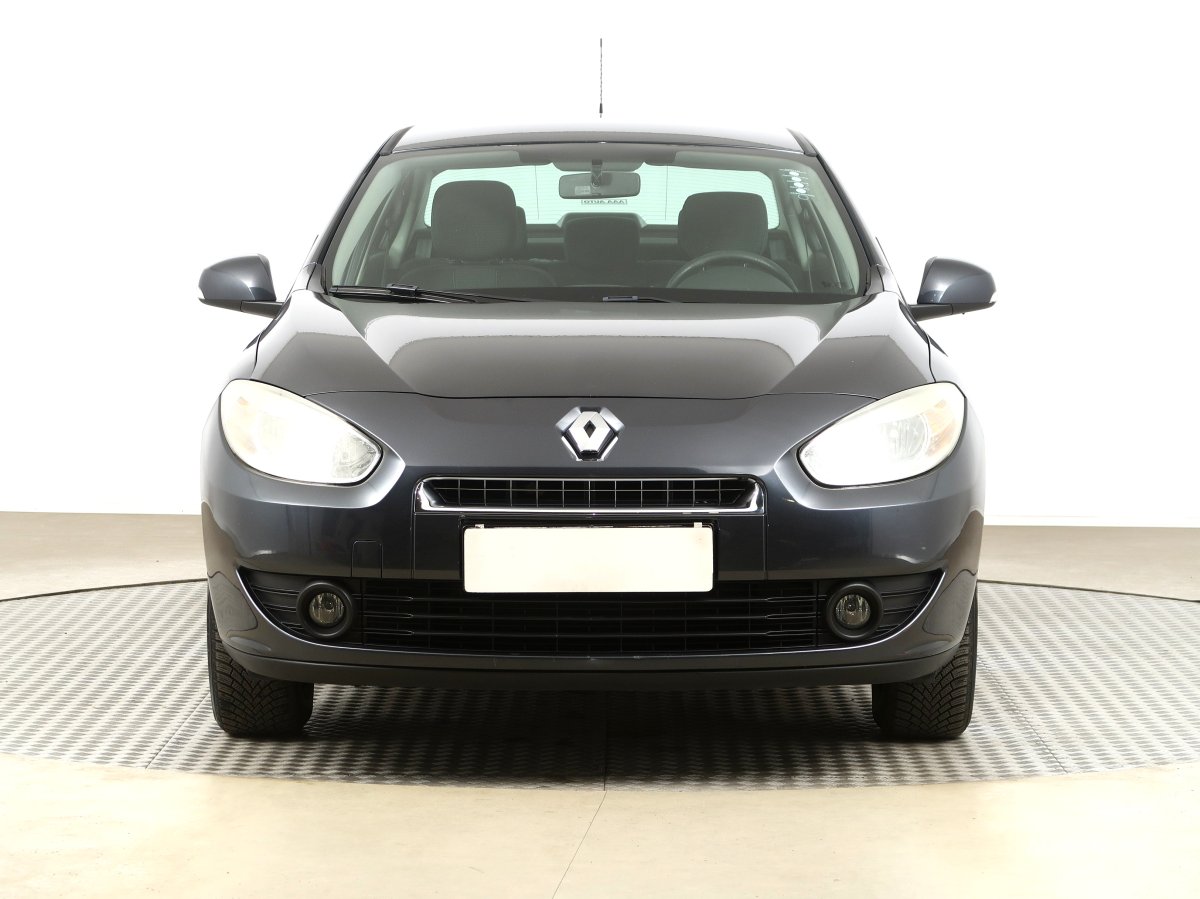 Renault Fluence, 2011 - pohled č. 2