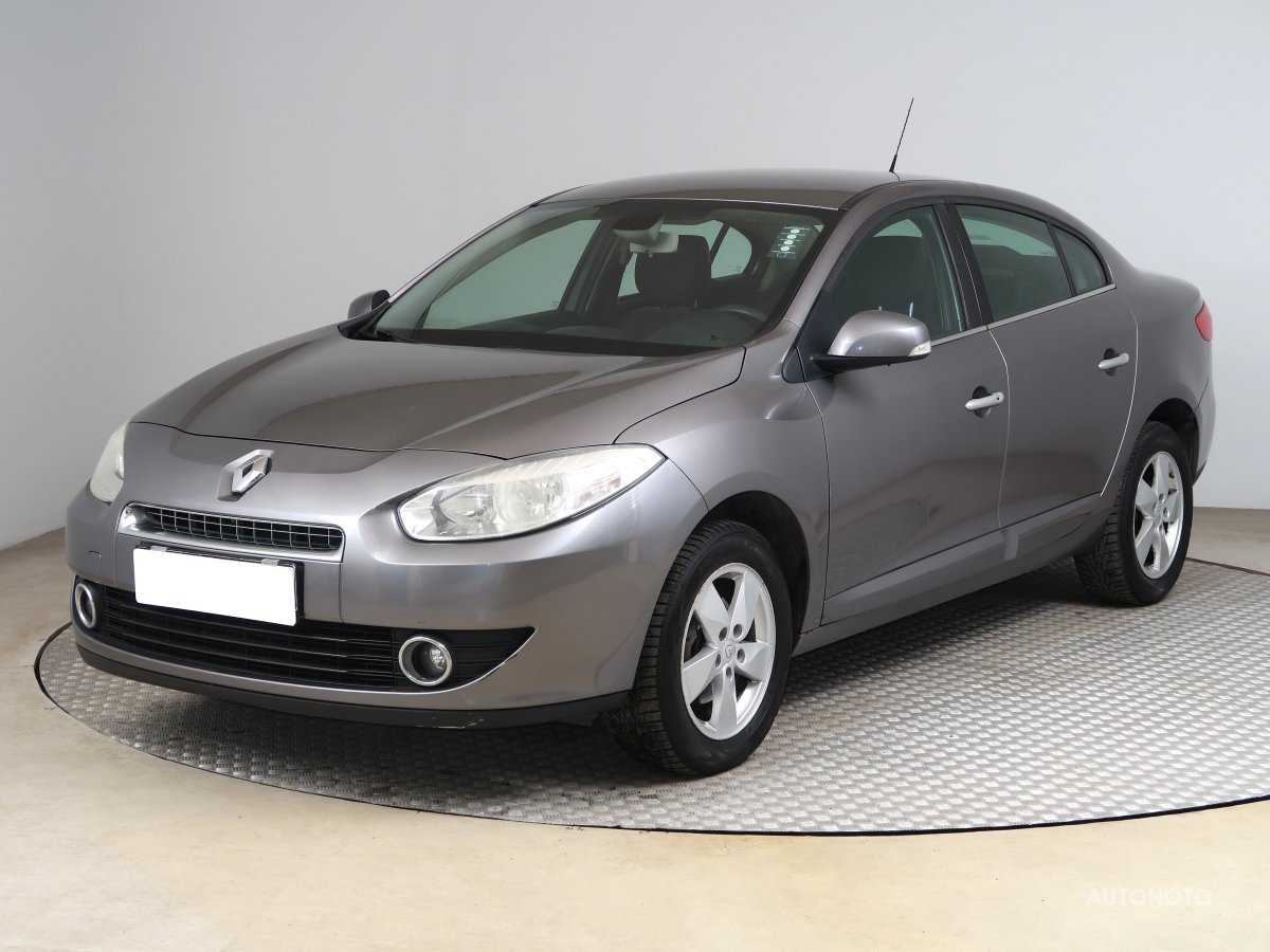 Renault Fluence, 2011 - pohled č. 3