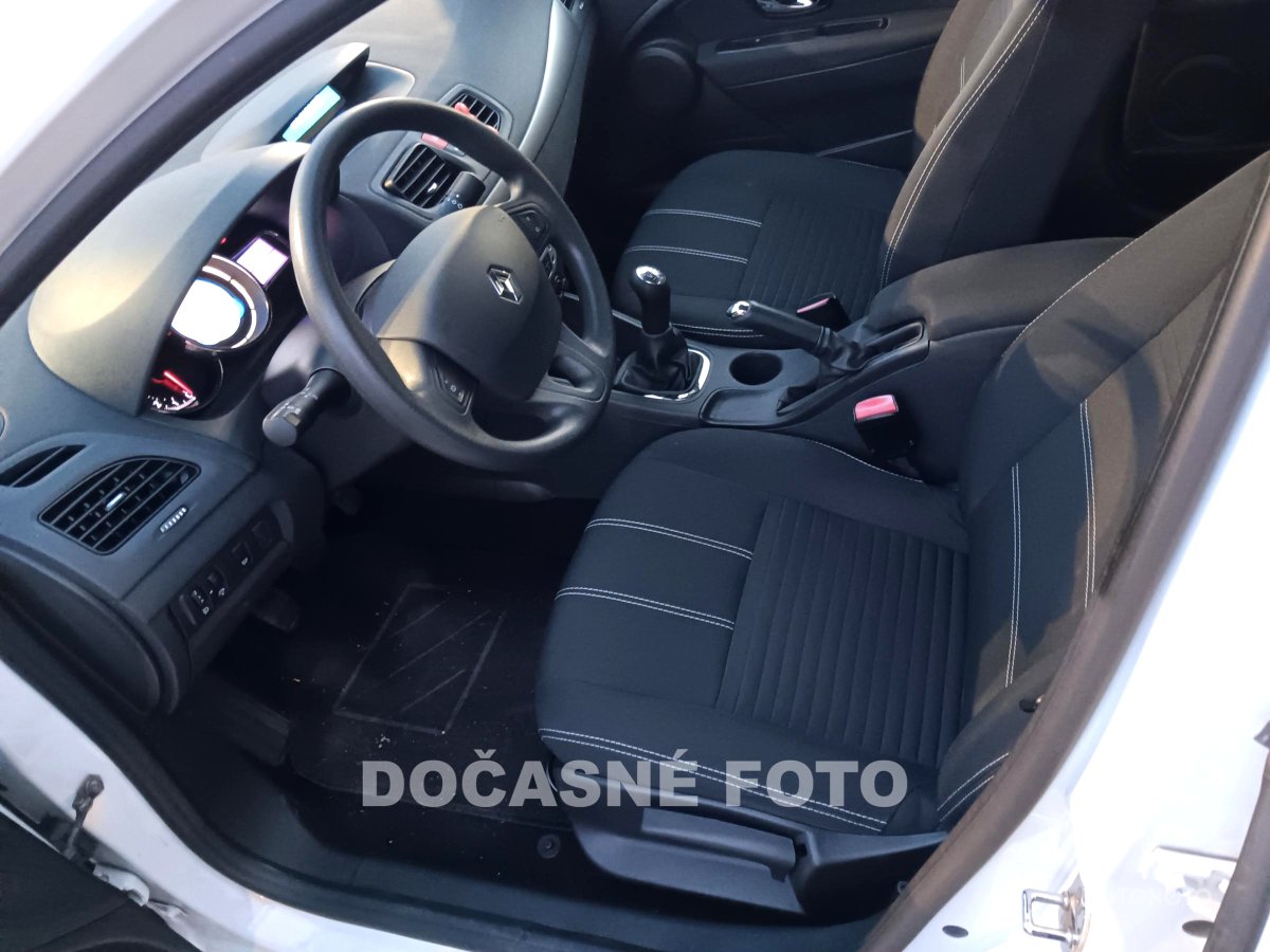 Renault Fluence, 2015 - pohled č. 3