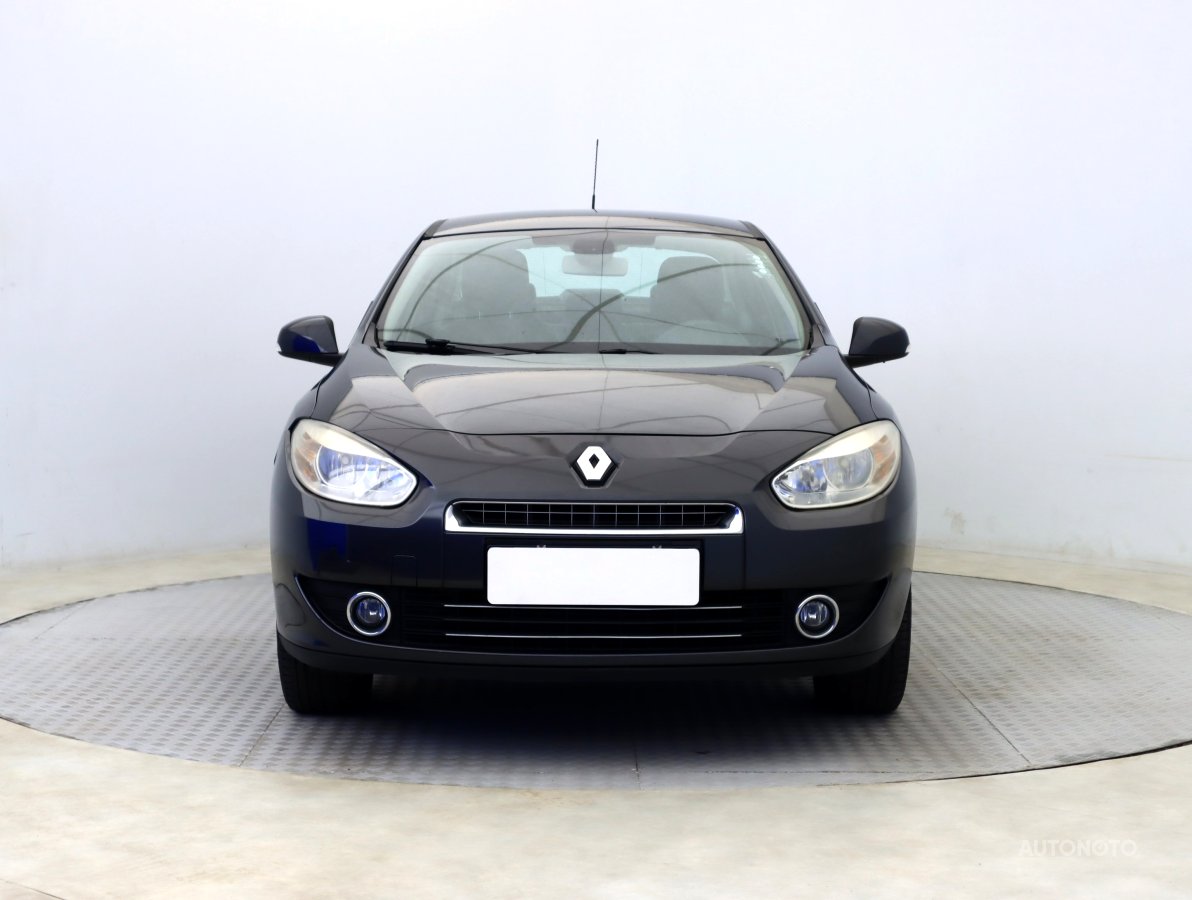 Renault Fluence, 2011 - pohled č. 2
