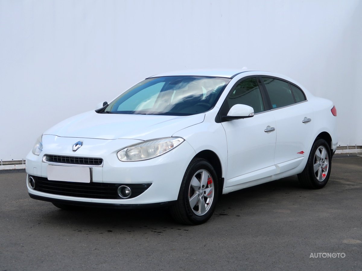 Renault Fluence, 2010 - pohled č. 3