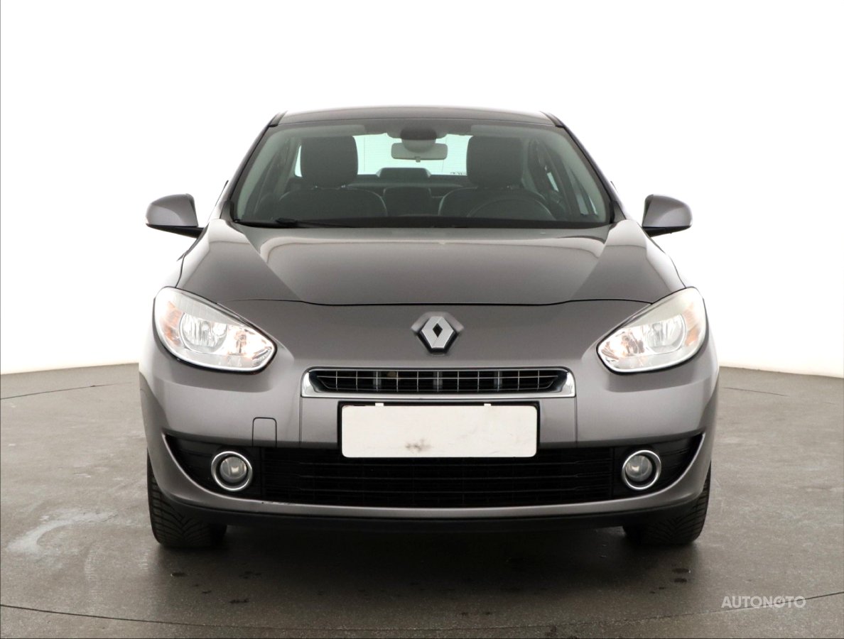 Renault Fluence, 2010 - pohled č. 2