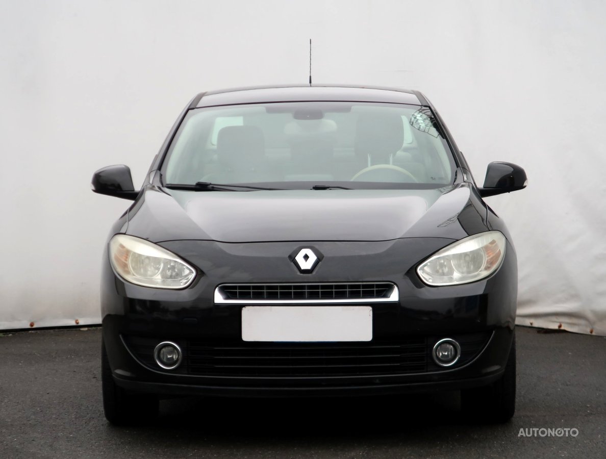 Renault Fluence, 2011 - pohled č. 2