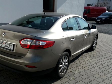 Renault Fluence, 2012 - pohled č. 3