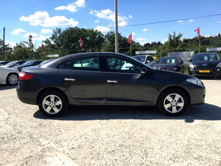 Renault Fluence, 2011 - pohled č. 2