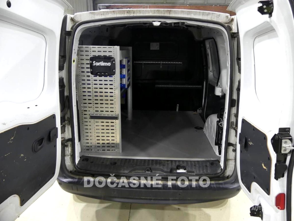 Renault Kangoo, 2019 - pohled č. 3