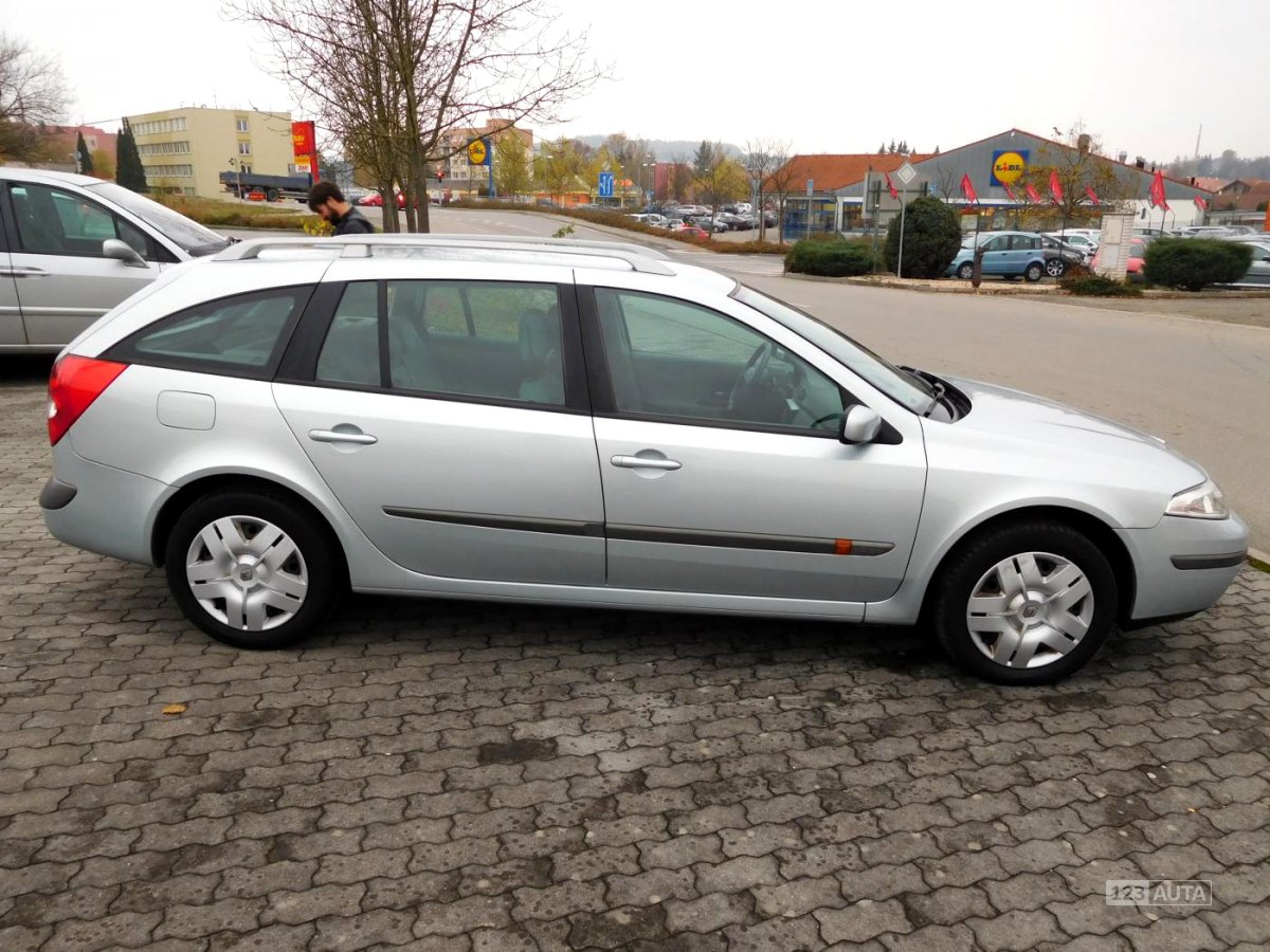 Renault Laguna, 2003 - pohled č. 6
