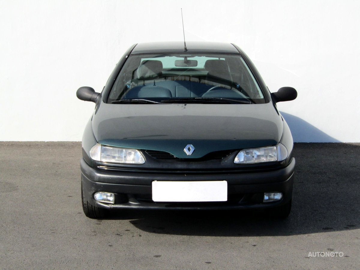 Renault Laguna, 1995 - pohled č. 2