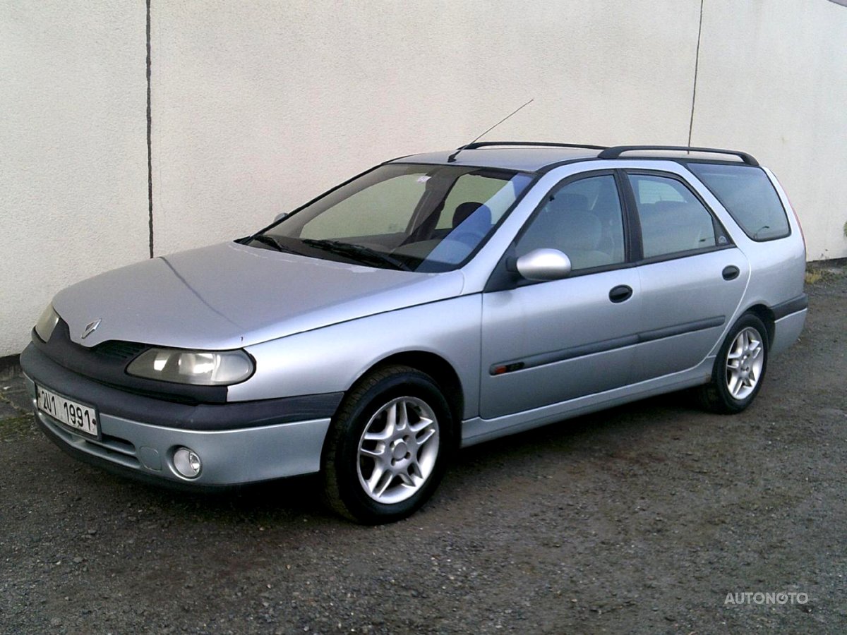 Renault Laguna, 1999 - celkový pohled
