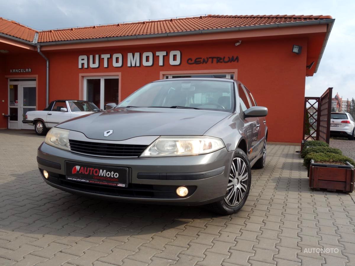 Renault Laguna, 2002 - celkový pohled