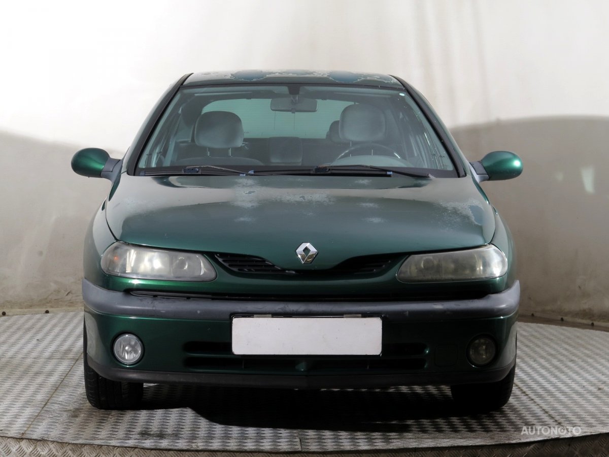 Renault Laguna, 2000 - pohled č. 2