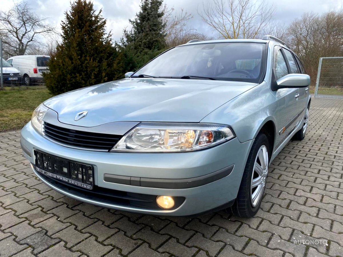 Renault Laguna, 2002 - celkový pohled