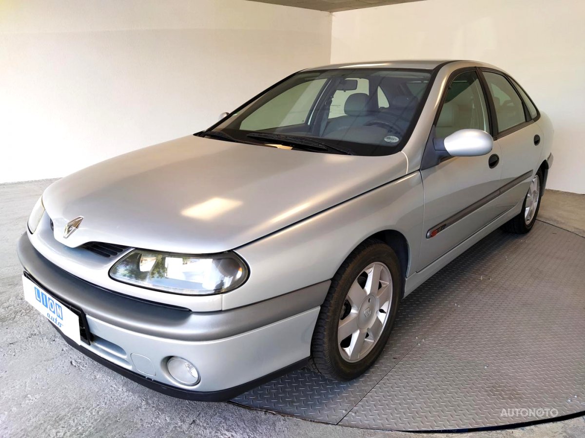 Renault Laguna, 2001 - pohled č. 3