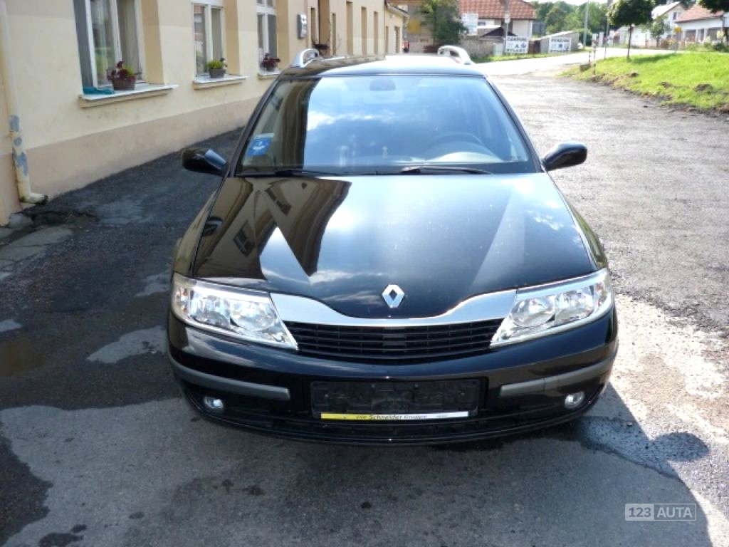 Renault Laguna, 2004 - pohled č. 2