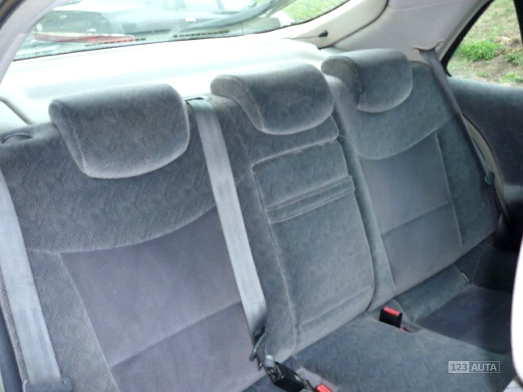 Renault Laguna, 2002 - pohled č. 14