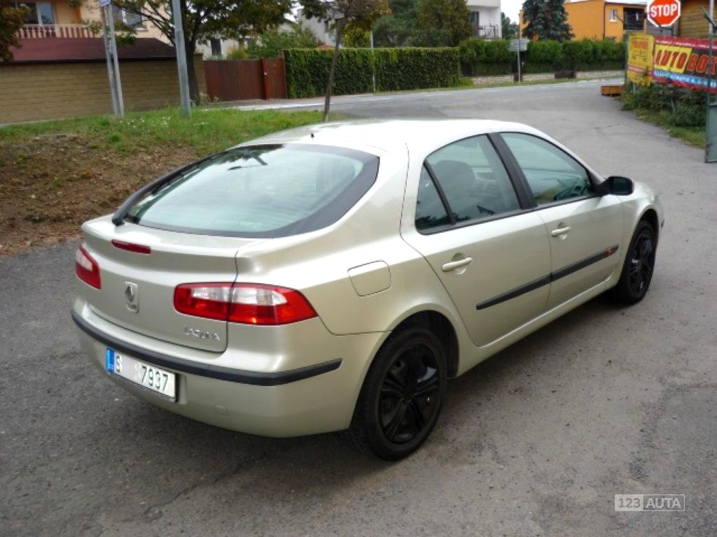 Renault Laguna, 2002 - pohled č. 6