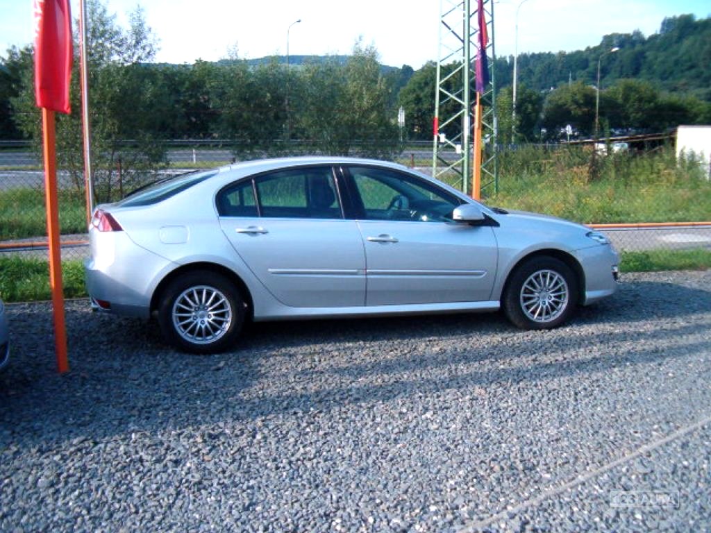Renault Laguna, 2012 - pohled č. 5