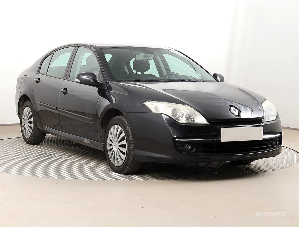 Renault Laguna, 2008 - celkový pohled