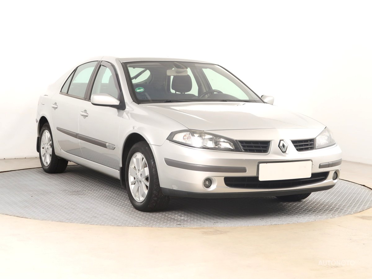 Renault Laguna, 2008 - celkový pohled