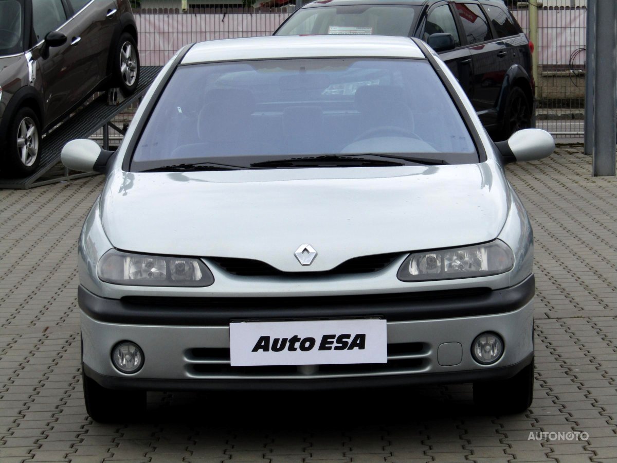 Renault Laguna, 2000 - pohled č. 2
