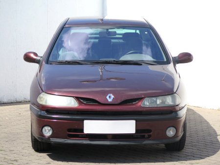 Renault Laguna, 1999 - pohled č. 2