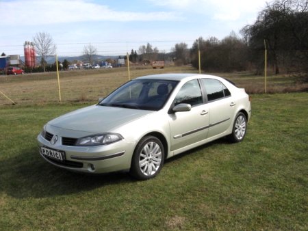 Renault Laguna 2.0i 16 V  EXPRESSION