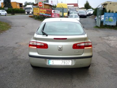 Renault Laguna, 2002 - pohled č. 5