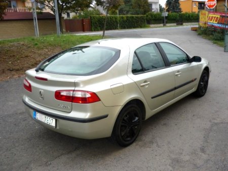 Renault Laguna, 2002 - pohled č. 6