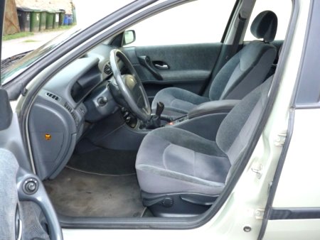 Renault Laguna, 2002 - pohled č. 9