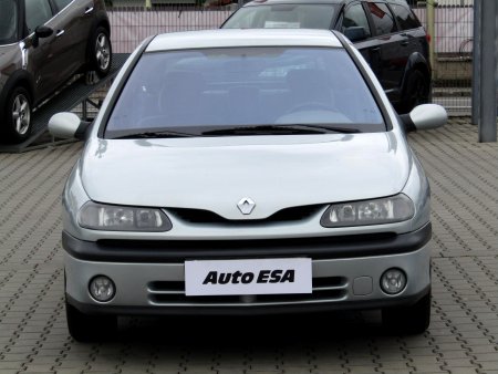 Renault Laguna, 2000 - pohled č. 2