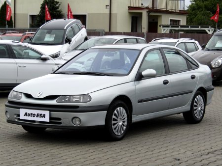 Renault Laguna, 2000 - pohled č. 3