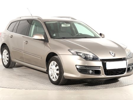 Renault Laguna, 2011